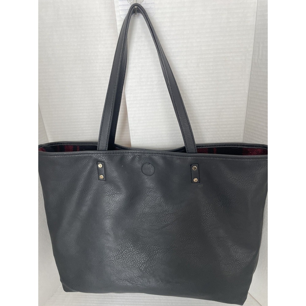 Under One Sky Reversible Black Faux Leather And Red Buffalo Plaid Strap Tote Bag - Picture 10 of 13